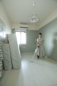 床にものを極力置かない