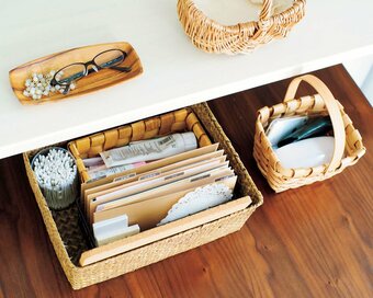 100円カゴが大活躍！誌上で大反響だった「お金をかけない収納ワザ」