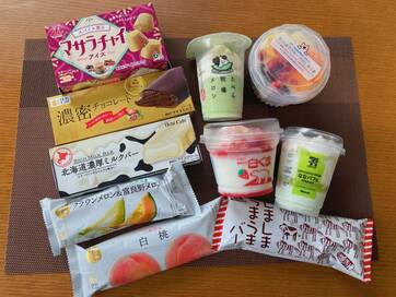 SNSで話題の商品も！コンビニのオリジナルアイス10選を食べ比べ