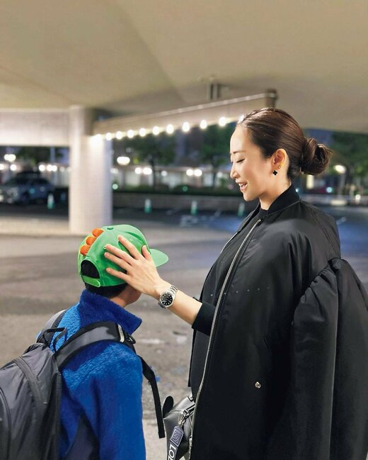 神崎恵さんと息子さん