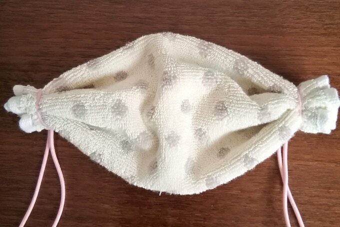 完成した手づくりマスク