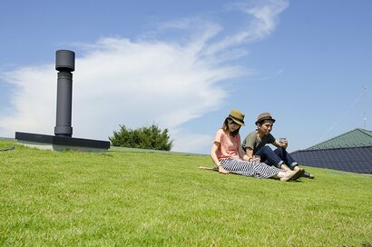 【注文住宅事例】屋根の上でピクニック気分！「芝屋根」のあるガレージハウス