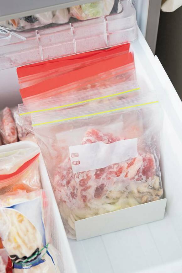 ジップロックに入った食材
