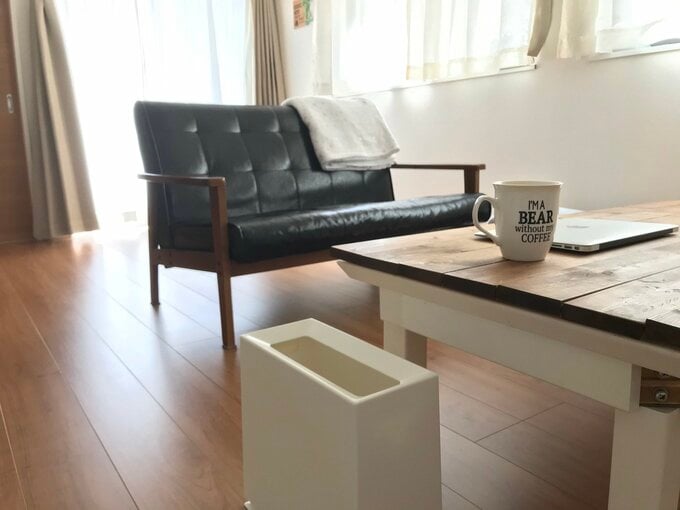 イスとテーブル