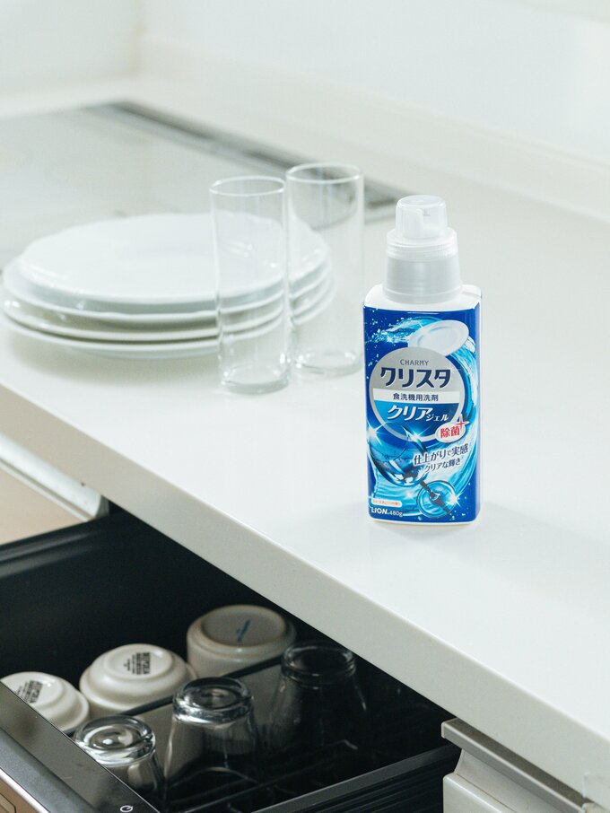 食洗機専用ジェル洗剤「クリスタ」