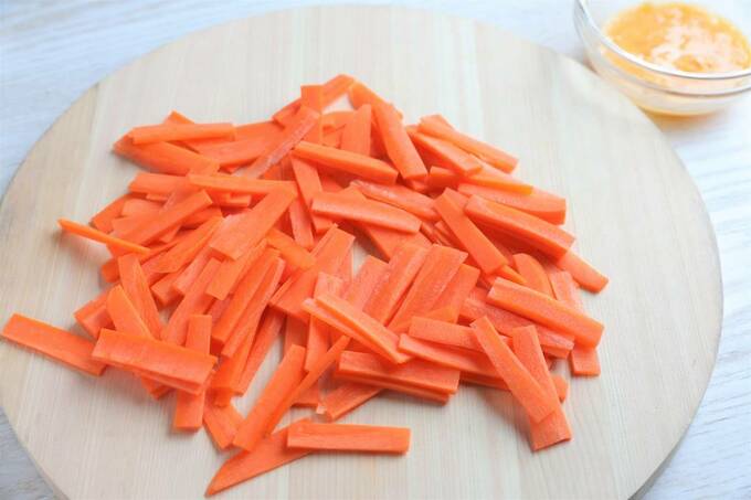カットしたニンジン