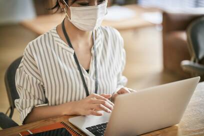 時短に給料の減少…コロナ禍で変わった妻の働き方。みんなの対策は？