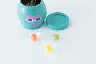 ハロウィンのお菓子交換に！カルディの缶入りキャンディがかわいすぎ