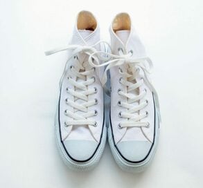 やっぱり白コンバース！大人世代の失敗しないスニーカー選び