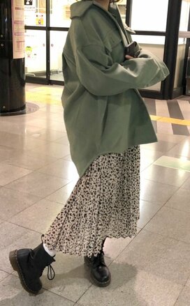 GU本命アウターはシャツジャケットとコクーンブルゾン！