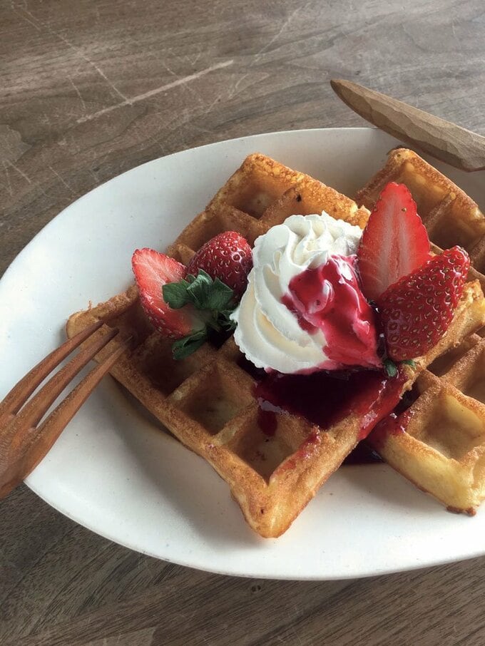 窓の光のそばだと立体的に