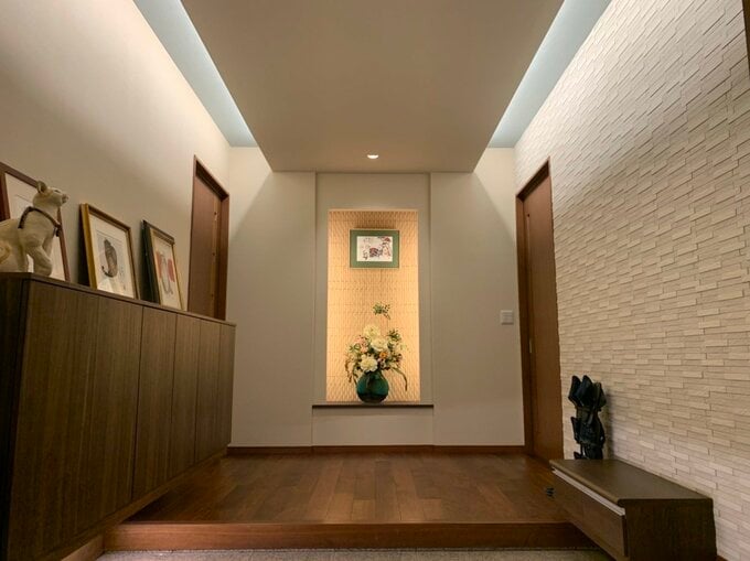 玄関の間接照明