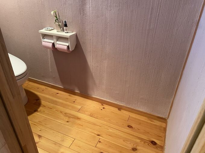 マットのないトイレ