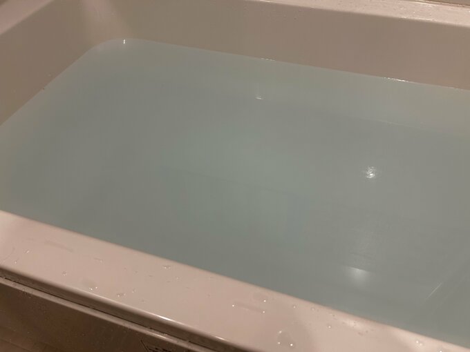 入浴剤を入れた浴槽