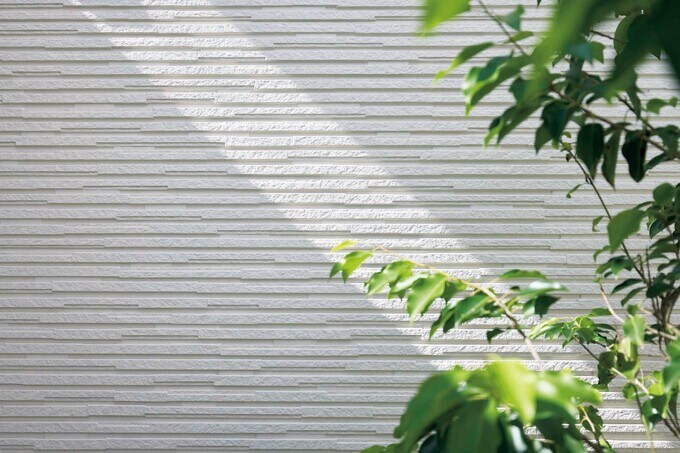 光触媒の外壁材「光セラ18」