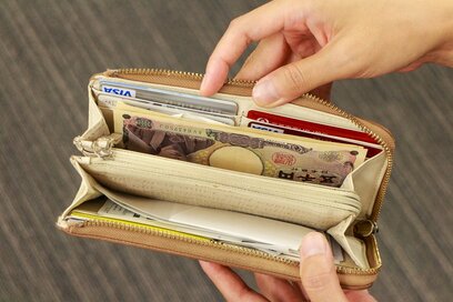 あけるのは週2日だけ!?貯めている人の財布の使い方