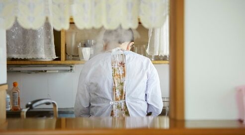 50代、親や義父母との関係でストレスをためない5つのコツ