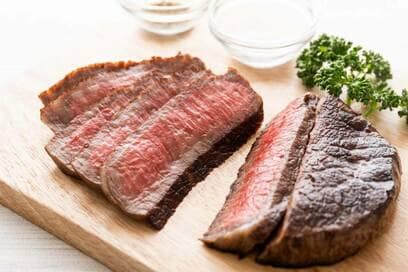 絶品ステーキのおいしい焼き方。初心者でも失敗知らず！