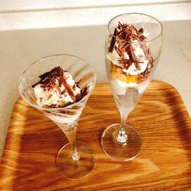 半端な食材がおしゃれなパフェに。バレンタインの残り物でも