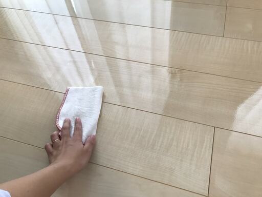 掃除がラクなフロアコーティング