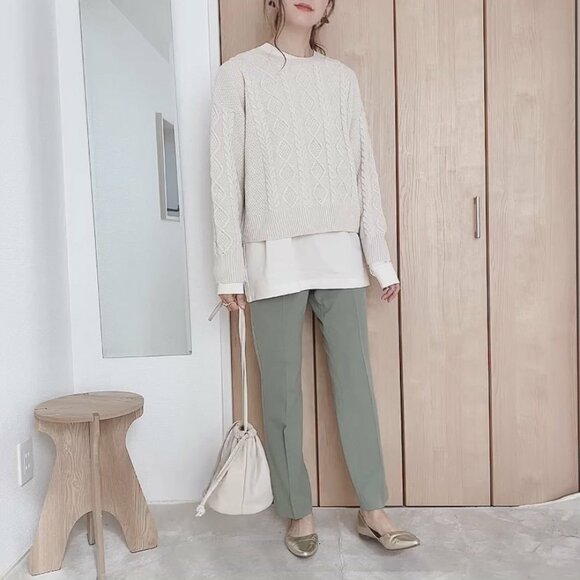 アンクルパンツに合わせたコーデ