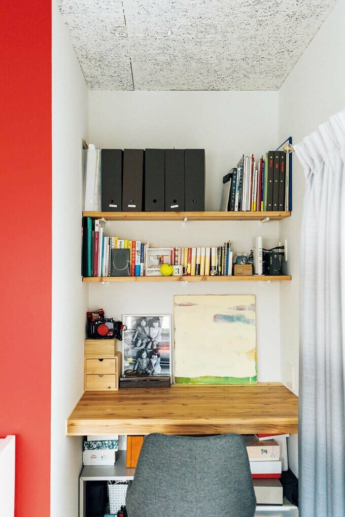 杉の天板のワークスペース