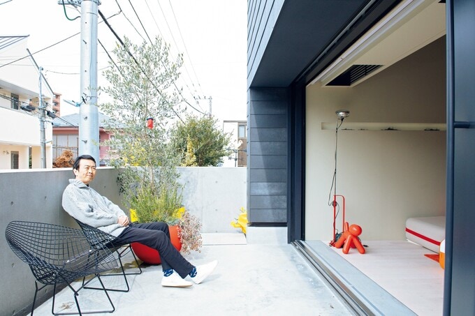 リビングダイニングと一体化したテラス