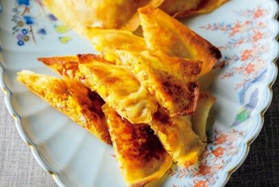 「トウモロコシと春巻きの皮」でつくる激ウマおかず。パリパリ食感で手が止まらない