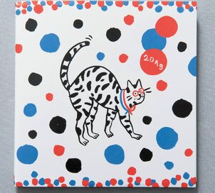 手帳や靴下からハッピーに！大人ポップな雑貨4選