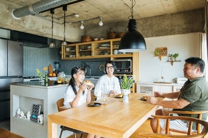 3LDK・69平米、家事効率が上がったリノベ例。キッチンとダイニングを近づけてよかった