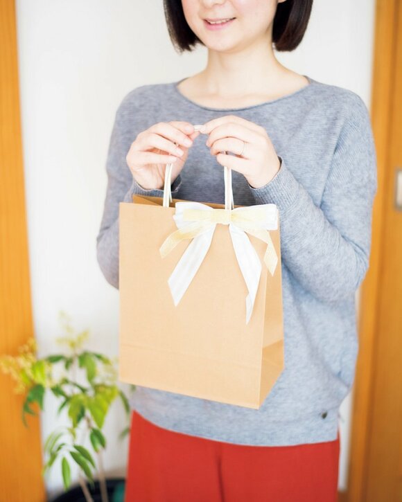 女性プレゼント紙袋