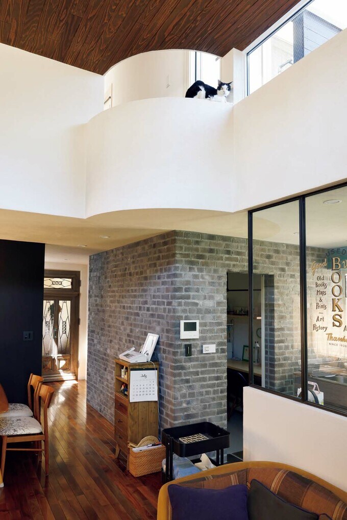 リビング上部の吹き抜け