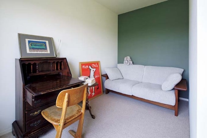 寝室に設けたワークスペース