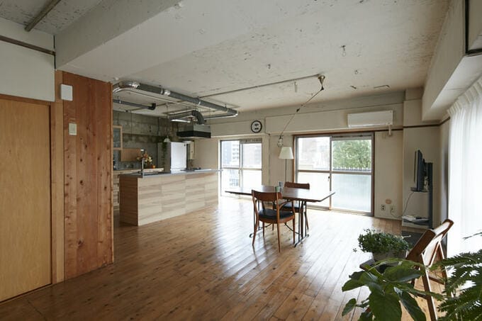 陽当たりのいい南西角部屋