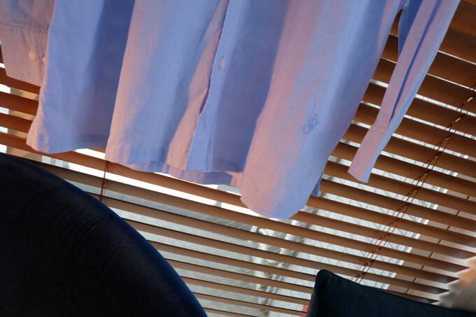 オーバーサイズシャツ裾部分