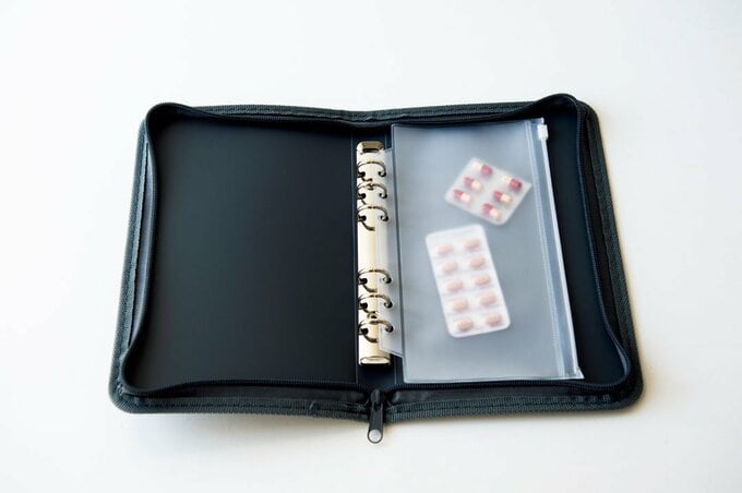 黒ジッパーケースレフィル