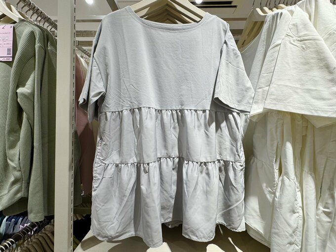 ニュートラルティアードプルオーバー