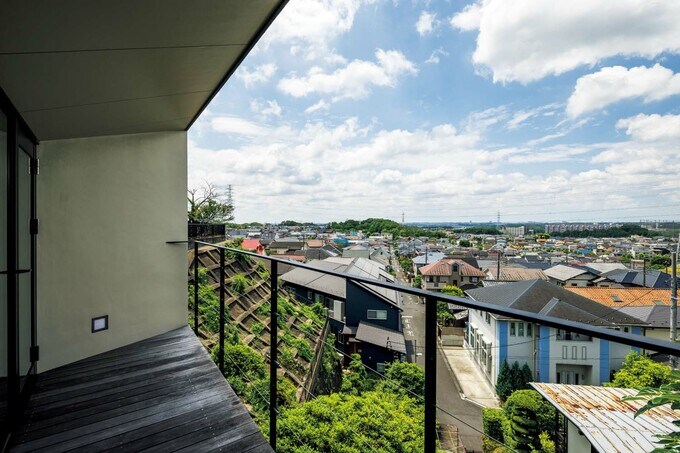 テラスには袖壁