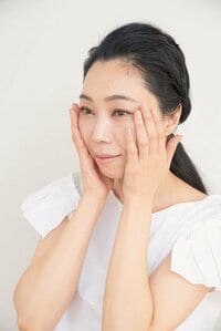 ハンドプレスして、ムラなく塗りましょう