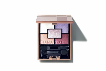 つけるだけで女度爆上げ！忙しい人ほど使いたい最新コスメ