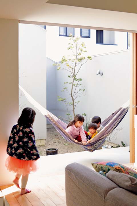 リビングにあるハンモック