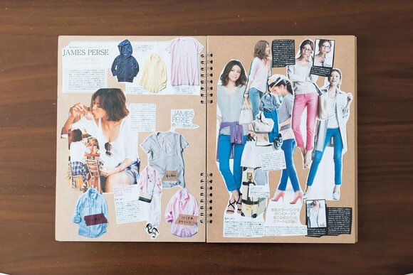 雑誌は1週間でスクラップしてリビングの本棚へ