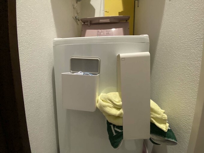 洗濯機の側面