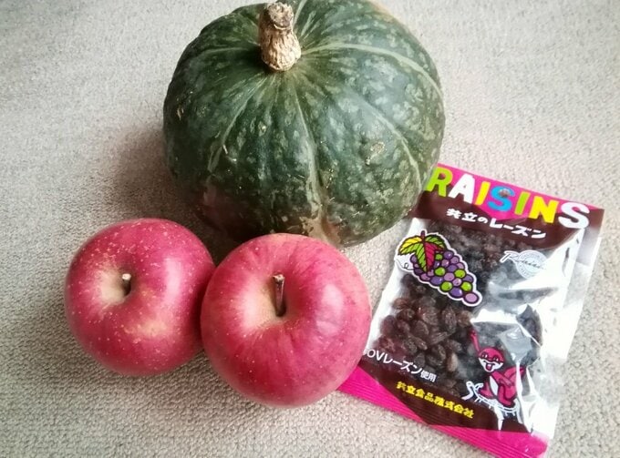 果物やカボチャ