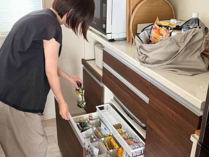つうさん食品収納