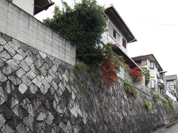 安全であることを証明された擁壁