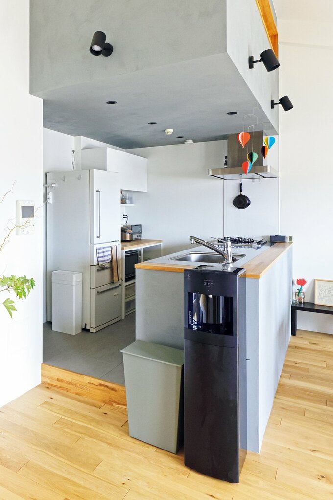 読書スペースの下部はキッチン