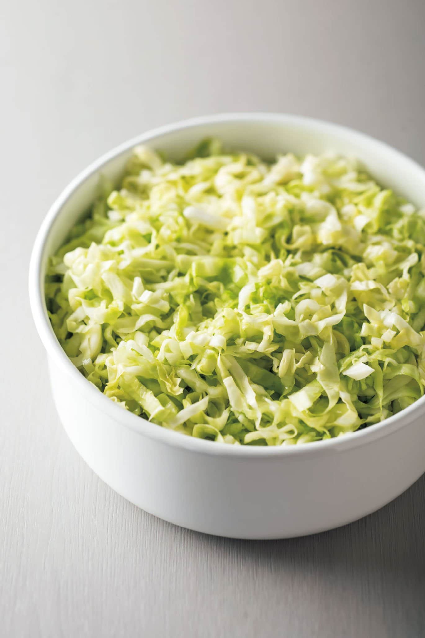 料理家が繰り返しつくる「キャベツ」レシピ。アレンジ万能、ラクラク大量消費 | ESSEonline(エッセ オンライン)