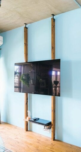 つっぱり棒でデッドスペースもおしゃれな収納コーナーに