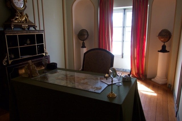 フランスの部屋の中